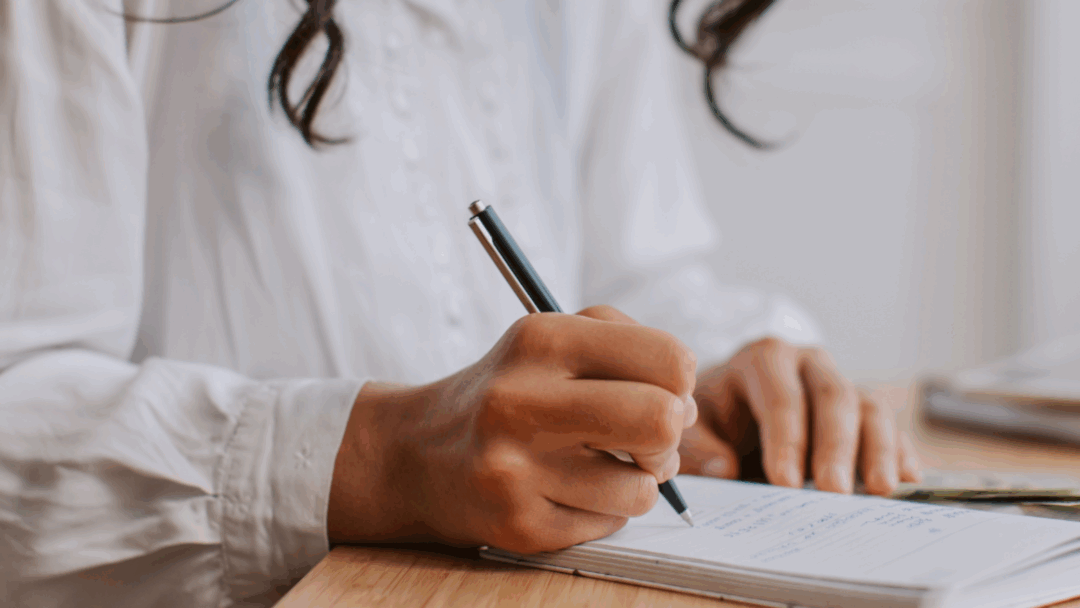 How to Make 2026 Your Thriving Year, coparenting, single mom, single mother, single parent, singlemothersurvivalguide.com, divorce coach, coach for single mums, coach for single moms