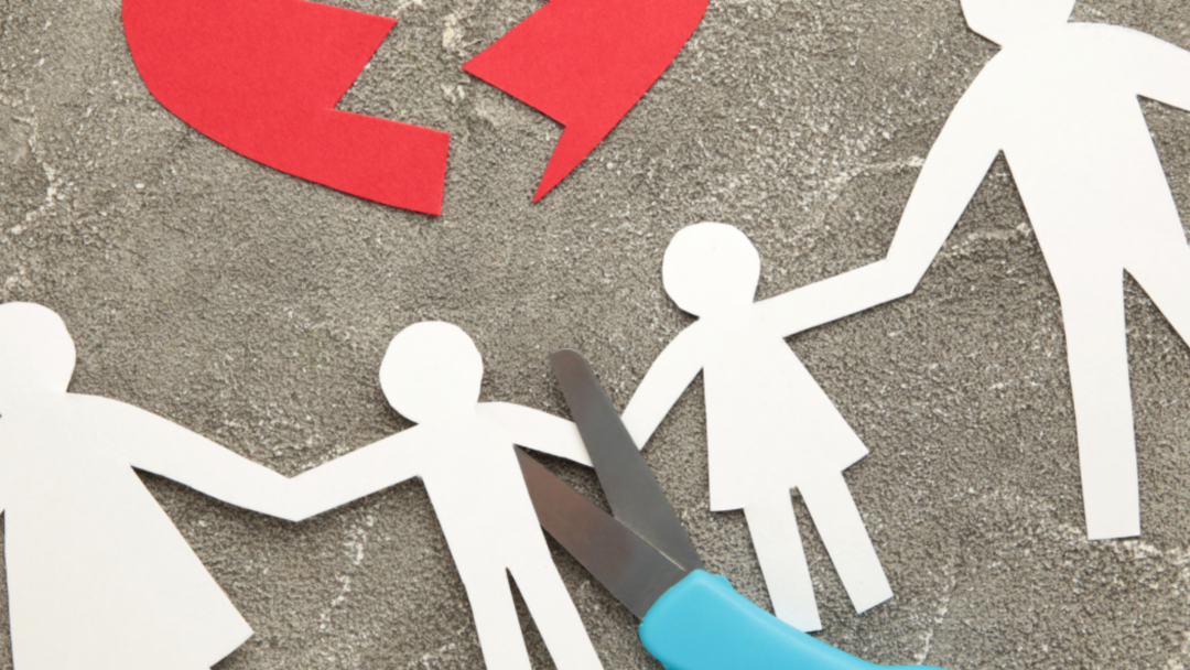 first days after seperation, coparenting, single mom, single mother, single parent, singlemothersurvivalguide.com, divorce coach, coach for single mums, coach for single moms