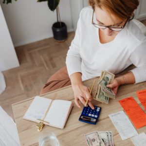 financial wellbeing, looking after yourself financially as a single mum, coparenting, single mom, single mother, single parent, singlemothersurvivalguide.com, divorce coach, coach for single mums, coach for single moms